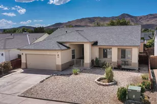 425 Crosswinds Dr, Dayton, NV 89403 - Photo 3
