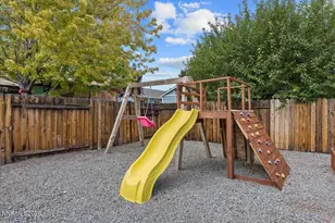 8787 Silver Shores Dr, Reno, NV 89506 - Photo 29
