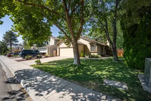 1865 Amarak Way, Reno, NV 89523 - Photo 3