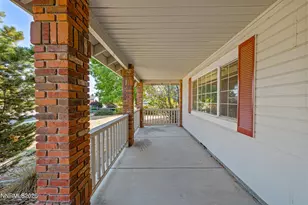 2872 Sierra Manor Dr, Minden, NV 89423 - Photo 5