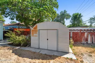 313 Greenbrae Dr, Sparks, NV 89431 - Photo 37