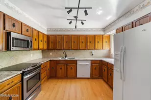313 Greenbrae Dr, Sparks, NV 89431 - Photo 17
