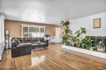724 W 5th Street, Carson City, NV 89703 - Photo 3