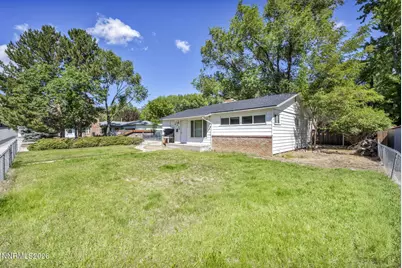 724 W 5th Street, Carson City, NV 89703 - Photo 27