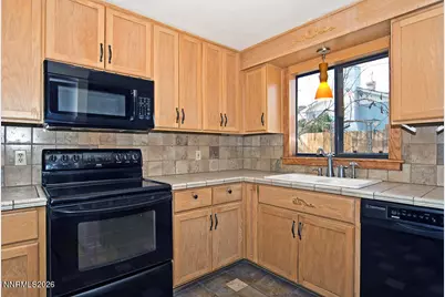 1417 Lander Street, Reno, NV 89509 - Photo 5