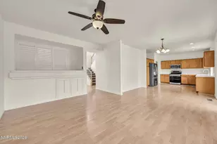 9825 Suncrest Dr, Reno, NV 89506 - Photo 13