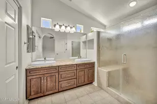 9825 Suncrest Dr, Reno, NV 89506 - Photo 37