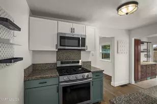 1520 Oliver Ave, Reno, NV 89512 - Photo 11