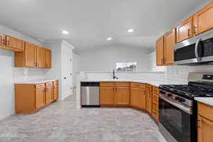 364 Bens Way, Fernley, NV 89408 - Photo 11