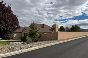 2807 Paiute St, Winnemucca, NV 89445 - Photo 3