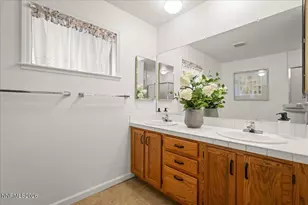 2805 W Pinenut Ct, Reno, NV 89509 - Photo 17