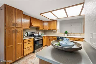 2805 W Pinenut Ct, Reno, NV 89509 - Photo 13