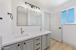485 Veronica Ct, Sparks, NV 89436 - Photo 5