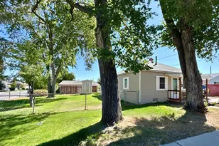 1052 20th St, Sparks, NV 89431 - Photo 3
