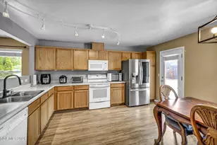 1146 Hushfield Ct, Sparks, NV 89436 - Photo 29
