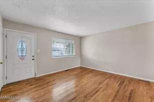 1700 Oxford Ave, Sparks, NV 89431 - Photo 3
