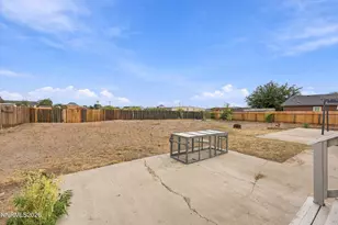 45 Arrow St, Fernley, NV 89408 - Photo 27