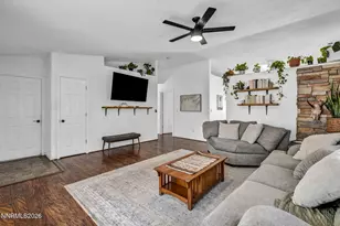 18230 Silverleaf Ct, Reno, NV 89508 - Photo 13