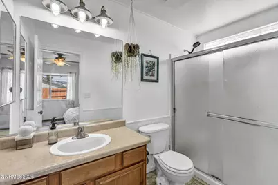 18230 Silverleaf Court, Reno, NV 89508 - Photo 23