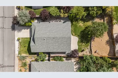 1115 Crosswater Drive, Reno, NV 89523 - Photo 31