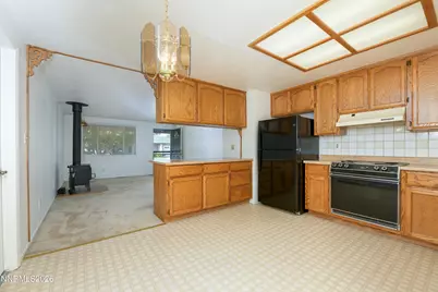 1317 Toiyabe Avenue, Gardnerville, NV 89410 - Photo 21