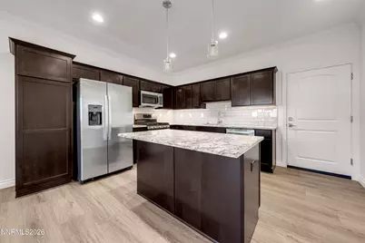 18667 Village Center Drive, Reno, NV 89508 - Photo 9