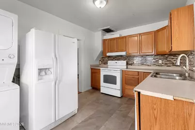 1725 C Street, Sparks, NV 89431 - Photo 9