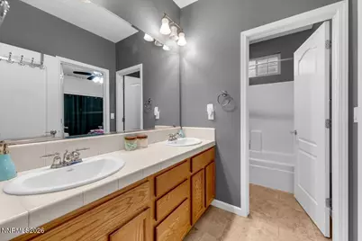 7215 Fox Wood Lane, Sparks, NV 89436 - Photo 25