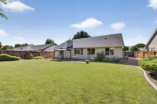 1487 Longfellow Ln, Gardnerville, NV 89410 - Photo 9