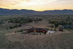 1391 Hawkins Peak Ct, Gardnerville, NV 89410 - Photo 5