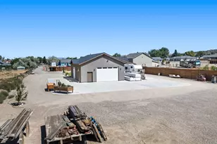 1923 Arabian Ln, Gardnerville, NV 89410 - Photo 35