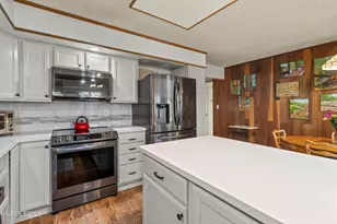 911 Birchwood Cir, Sparks, NV 89434 - Photo 7