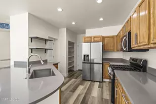 4730 Bradford Ln, Reno, NV 89519 - Photo 9