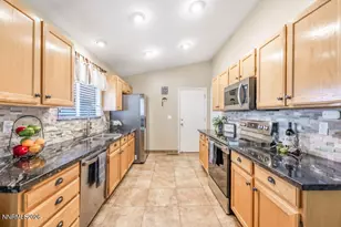 4629 N Cactus Hills Dr, Sparks, NV 89436 - Photo 11