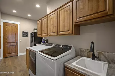 12950 Silver Wolf Road, Reno, NV 89511 - Photo 37