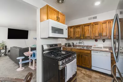 1460 Russell Way, Sparks, NV 89431 - Photo 13