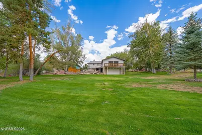 1010 Fairway Drive, Gardnerville, NV 89460 - Photo 5