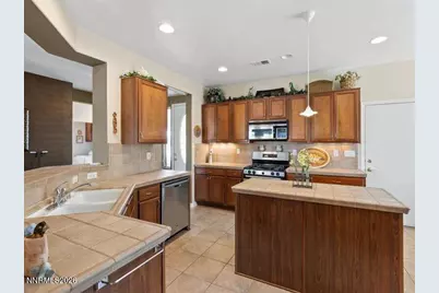 1679 Veneto Drive, Sparks, NV 89434 - Photo 17