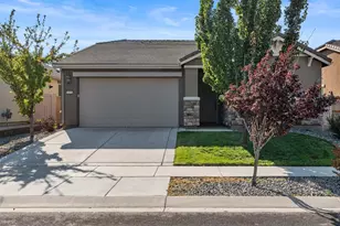 10131 Quintana Dr, Reno, NV 89521 - Photo 1