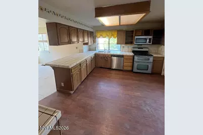 3475 Rocky Ridge Boulevard, Sparks, NV 89431 - Photo 7