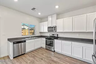 8879 Gazing Star Dr, Reno, NV 89506 - Photo 9