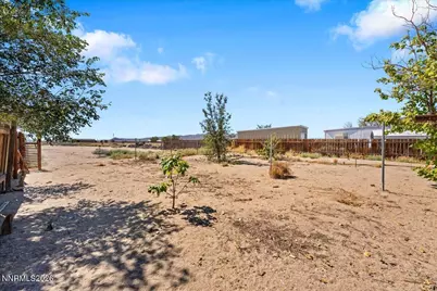 1475 Banner Avenue, Silver Springs, NV 89429 - Photo 29