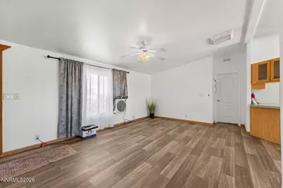 1475 Banner Avenue, Silver Springs, NV 89429 - Photo 9