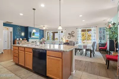 662 Saint Andrews Drive, Dayton, NV 89403 - Photo 3