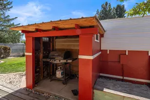13005 S Hills Dr, Reno, NV 89511 - Photo 41