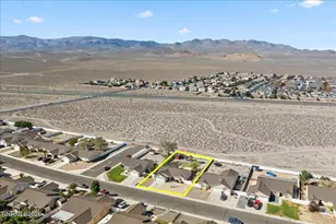1342 White Bluffs Cir, Fernley, NV 89408 - Photo 41