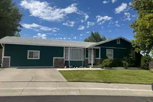 1928 Skyland Blvd, Winnemucca, NV 89445 - Photo 1