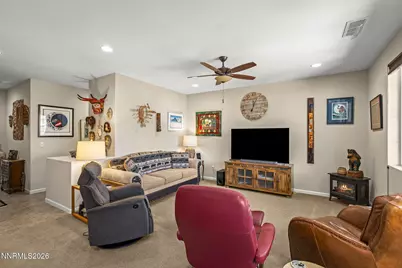 9620 Abigail Way, Reno, NV 89521 - Photo 5