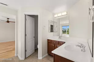7230 Heritage Oaks Dr, Reno, NV 89523 - Photo 27