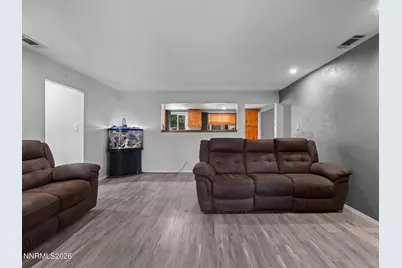 110 E Laramie Drive, Reno, NV 89521 - Photo 9